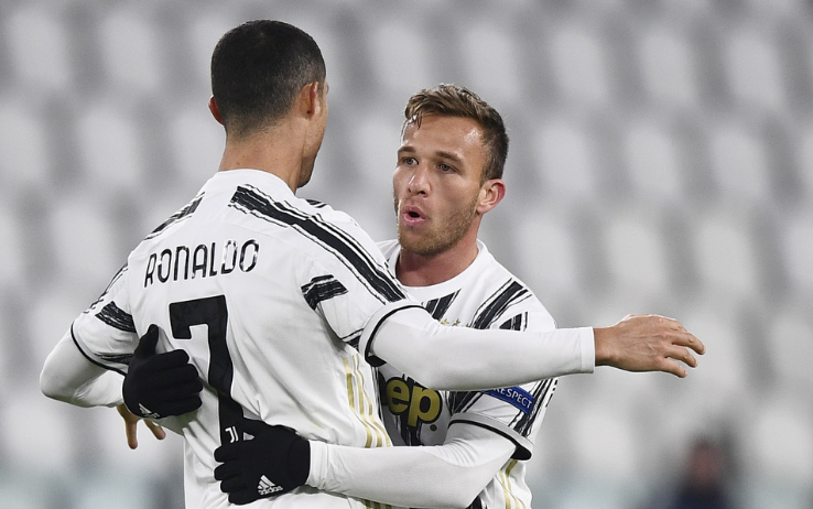 Dal mercato a nuova consapevolezza: Arthur prova a riprendersi la Juventus grazie a Bentancur