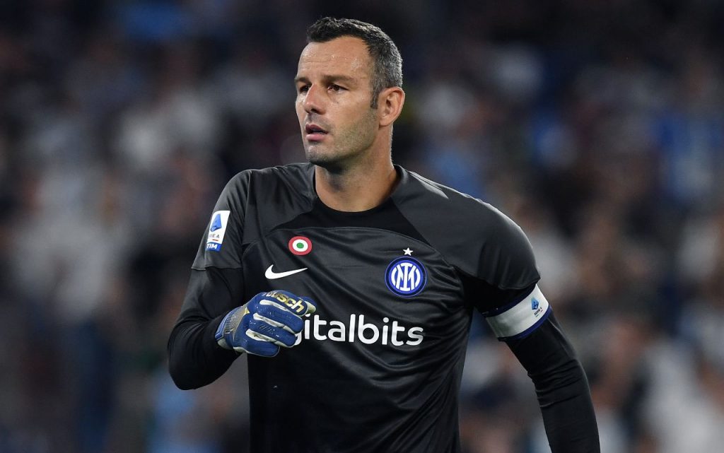 Udine, l’eredità di Julio Cesar e la fascia da capitano: Handanovic e la porta dell’Inter