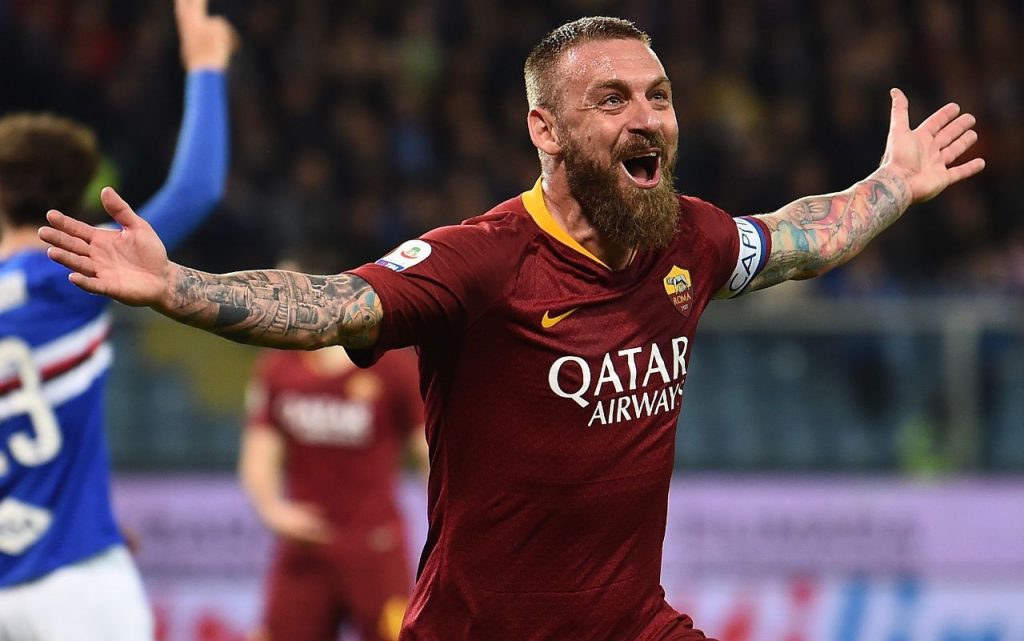 Via Mourinho, dentro De Rossi: retroscena della giornata in casa Roma