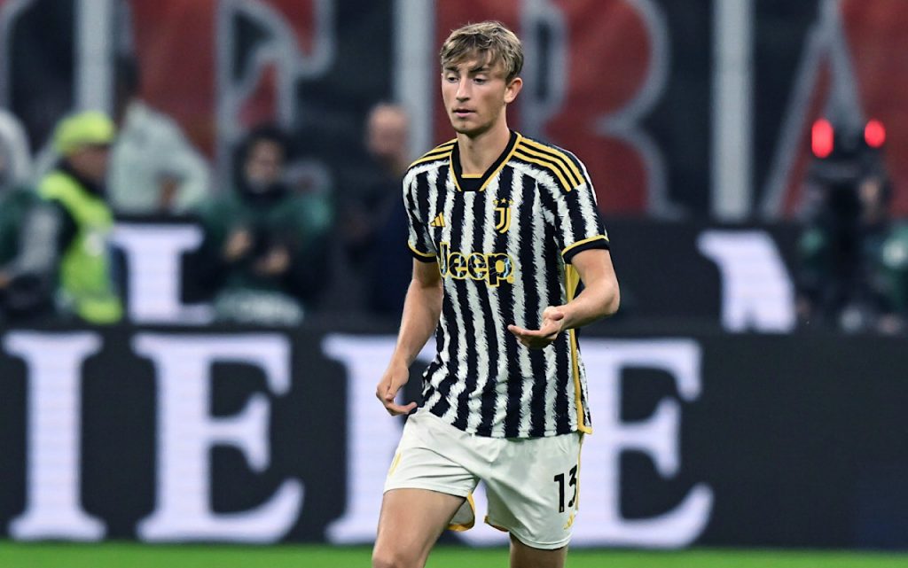 La Juve sul ‘gemellino’ di Huijsen, Ruud Nijstad: il centrale olandese invitato in Italia