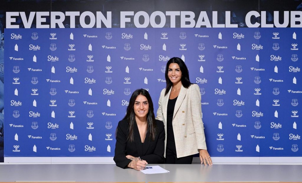 Piemonte all’Everton e l’affare con il PSG: i segreti del mercato femminile con Claudia Romanelli