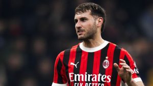 Santiago Gimenez, attaccante del Milan (imago)