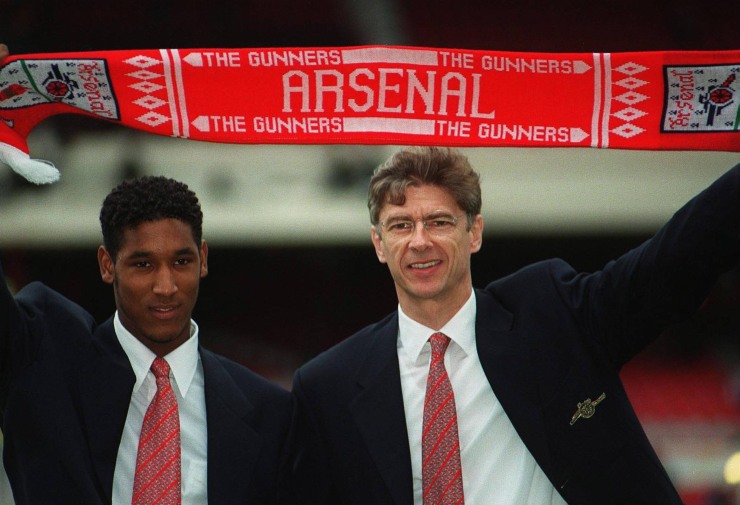 Anelka dal PSG all'Arsenal: una controversia che ha fatto la storia