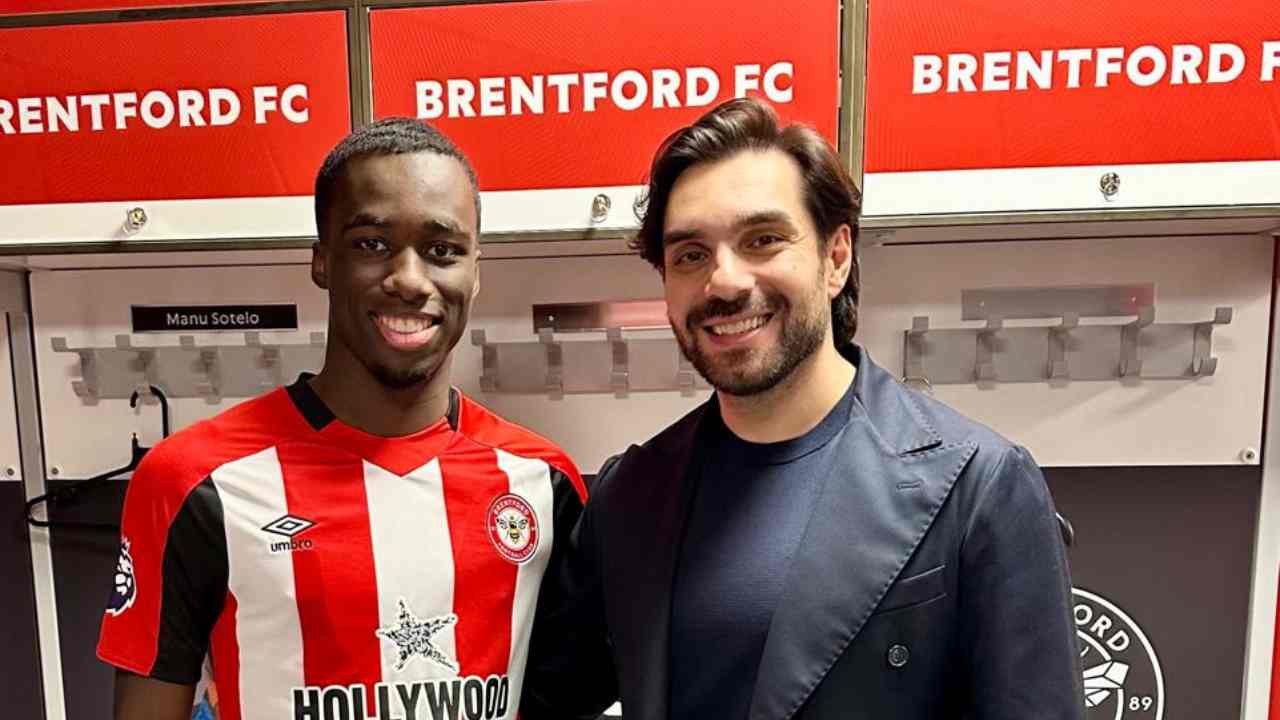 Il Brentford riscatta Kayode dalla Fiorentina
