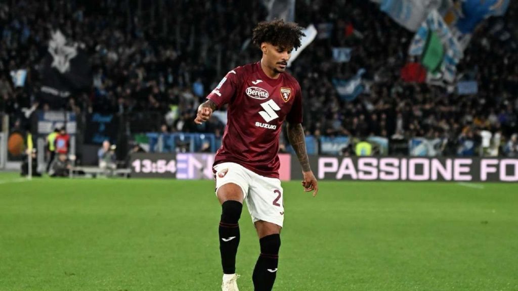 Lazaro nel limbo: stasera in campo a San Siro, ma il mercato chiama